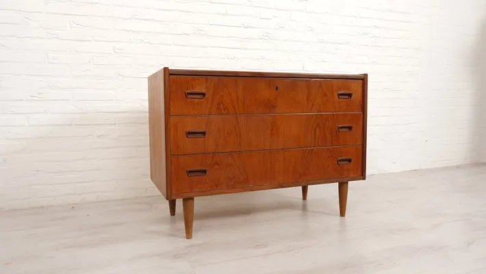 Pamono Vintage Danish Chest of Drawers in Teak Online
