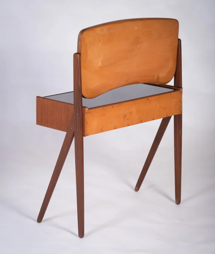 Pamono Vintage Danish Dressing Table from Ølholm Møbelfabri, 1960s Outlet