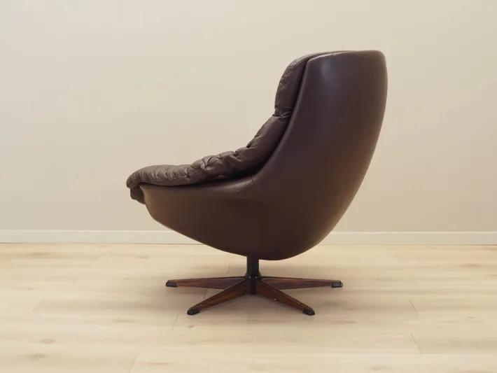 Pamono Vintage Danish Leather Swivel Chair by H.W. Klein for Bramin, 1960s Hot