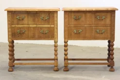 Pamono Vintage Danish Modern Oak Nightstands by Henning Kjærnulf, 1960s, Set of 2 Hot