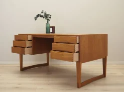 Pamono Vintage Danish Oak Desk by Christian Møller, 1960s Clearance