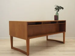 Pamono Vintage Danish Oak Desk by Christian Møller, 1960s Clearance