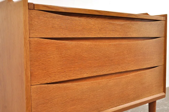 Pamono Vintage Danish Teak Dressing Table or Chest of Drawers from Ølholm Møbelfabrik, 1960s Clearance