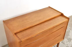 Pamono Vintage Danish Teak Dressing Table or Chest of Drawers from Ølholm Møbelfabrik, 1960s Clearance