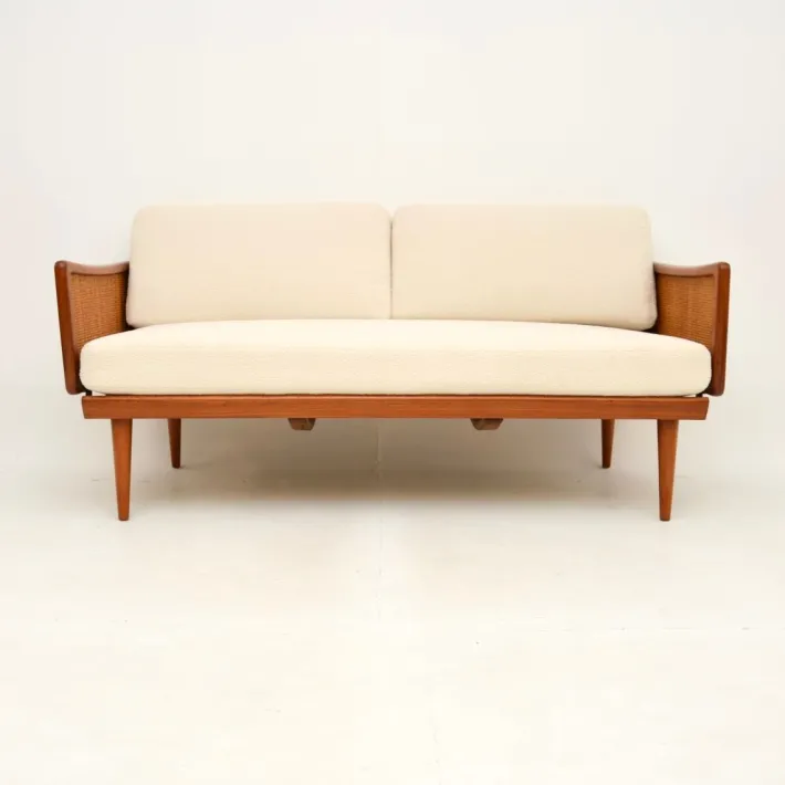 Pamono Vintage Danish Teak Sofa Bed by Peter Hvidt and Orla Mølgaard-Nielsen for France & Søn / France & Daverkosen, 1950s Best