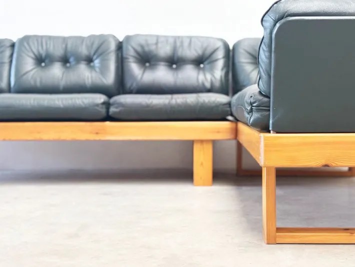 Pamono Vintage Dark Green German Corner Bench, 1970s, Set of 2