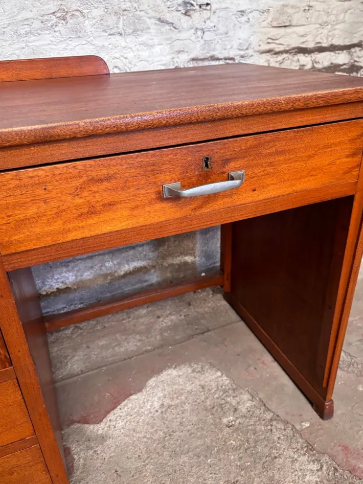 Pamono Vintage Desk in Wood & Metal Clearance