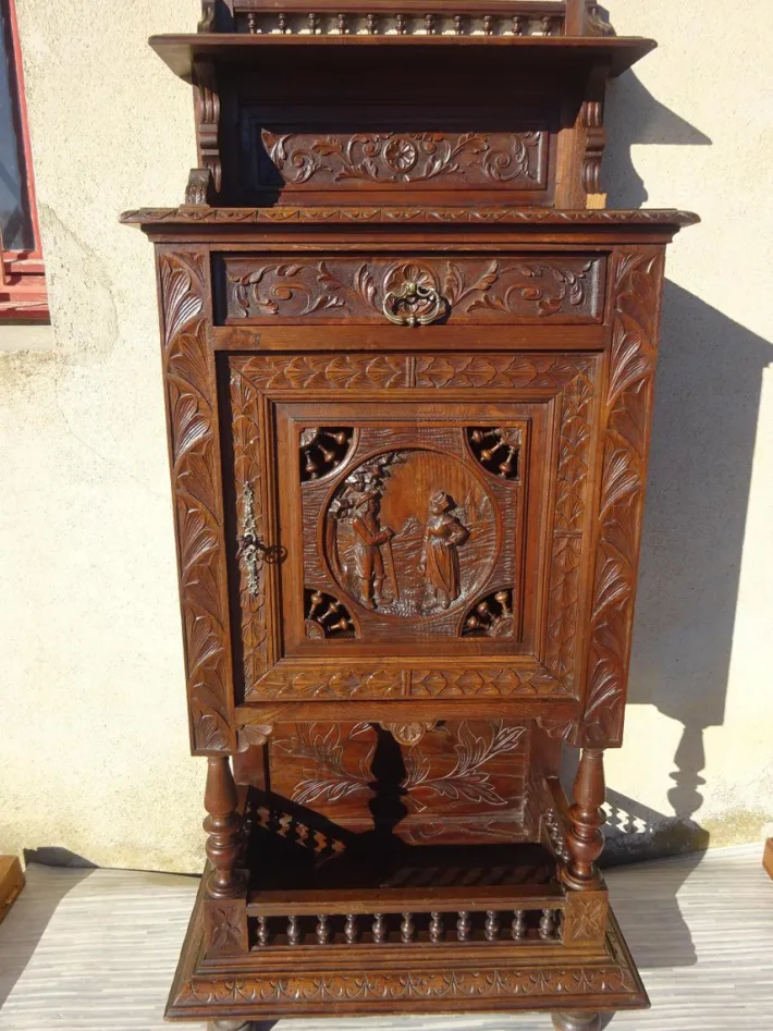 Pamono Vintage Dresser Cabinet from Bedel & Cie Discount