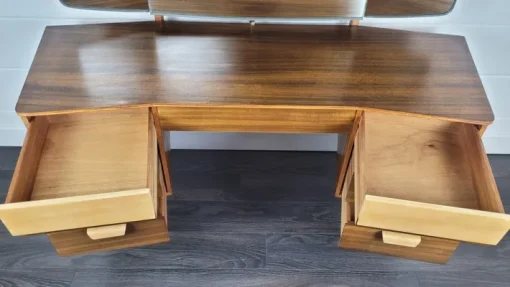 Pamono Vintage Dressing Table from Uniflex, 1970s Discount