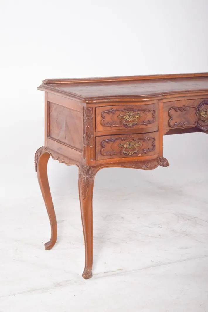 Pamono Vintage Dressing Table in Carved Wood, 1920s New