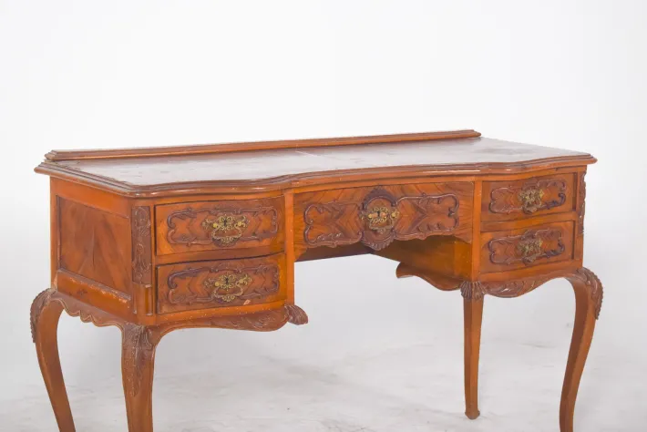 Pamono Vintage Dressing Table in Carved Wood, 1920s New