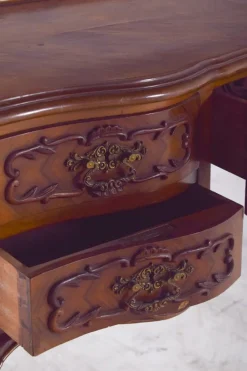Pamono Vintage Dressing Table in Carved Wood, 1920s New
