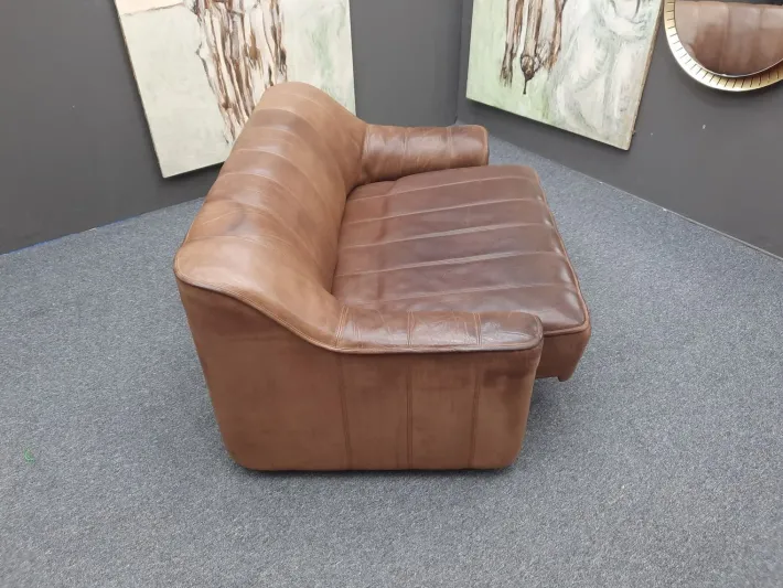 Pamono Vintage DS 44 Sofa in Leather from de Sede, 1970s Outlet