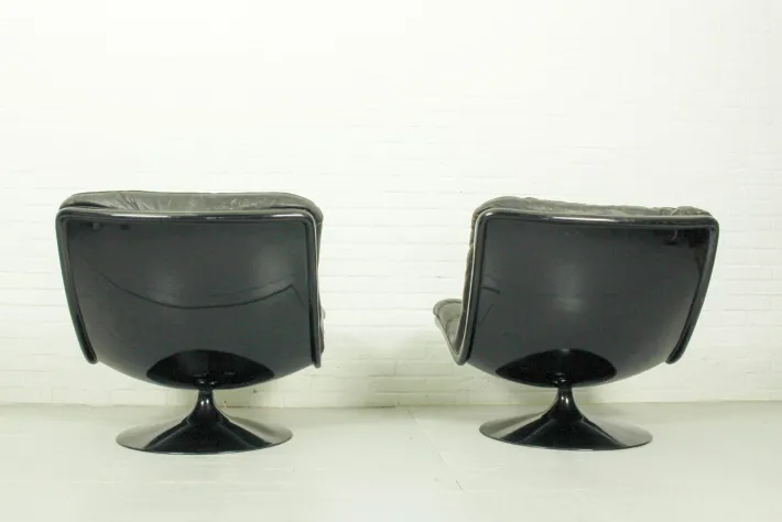 Pamono Vintage Dutch F978 Swivel Chairs by Geoffrey Harcourt for Artifort, 1970s, Set of 2 Outlet