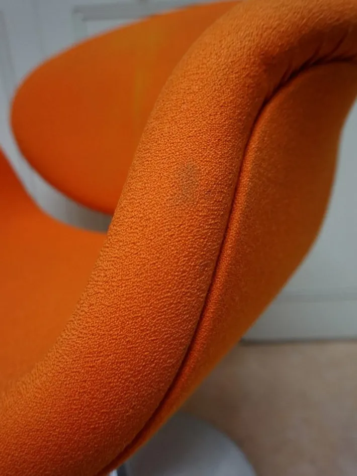 Pamono Vintage Dutch Little Tulip Swivel Armchair by Pierre Paulin for Artifort, 1990s Outlet