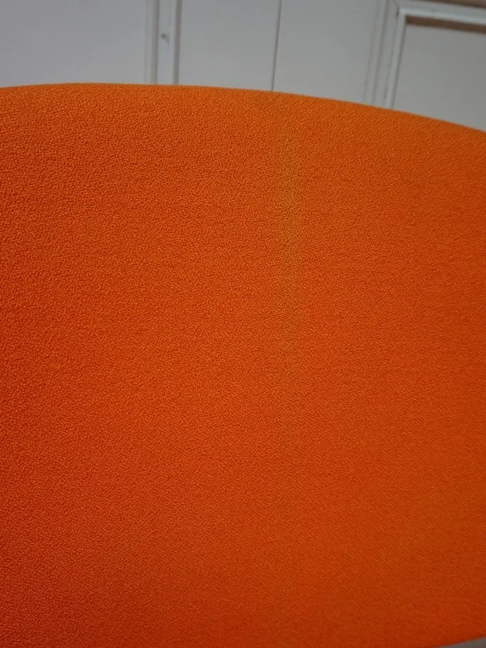 Pamono Vintage Dutch Little Tulip Swivel Armchair by Pierre Paulin for Artifort, 1990s Sale