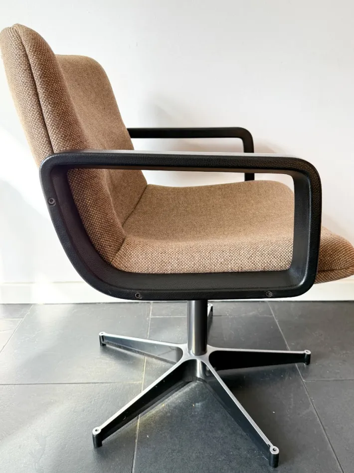 Pamono Vintage Dutch Office Chair, 1970s New