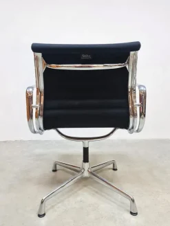 Pamono Vintage EA108 Office Chair in Aluminum by Charles Eames for Vitra, 1980s Online