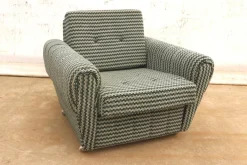 Pamono Vintage Eastern Bloc Living Room Set, Former Czechoslovakia, 1980s, Set of 3 New