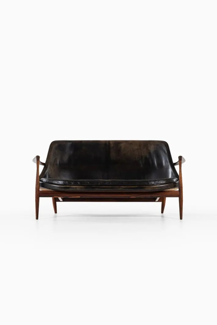 Pamono Vintage Elizabeth Sofa by Ib Kofod-Larsen for Christensen & Larsen The Exceptional Outlet