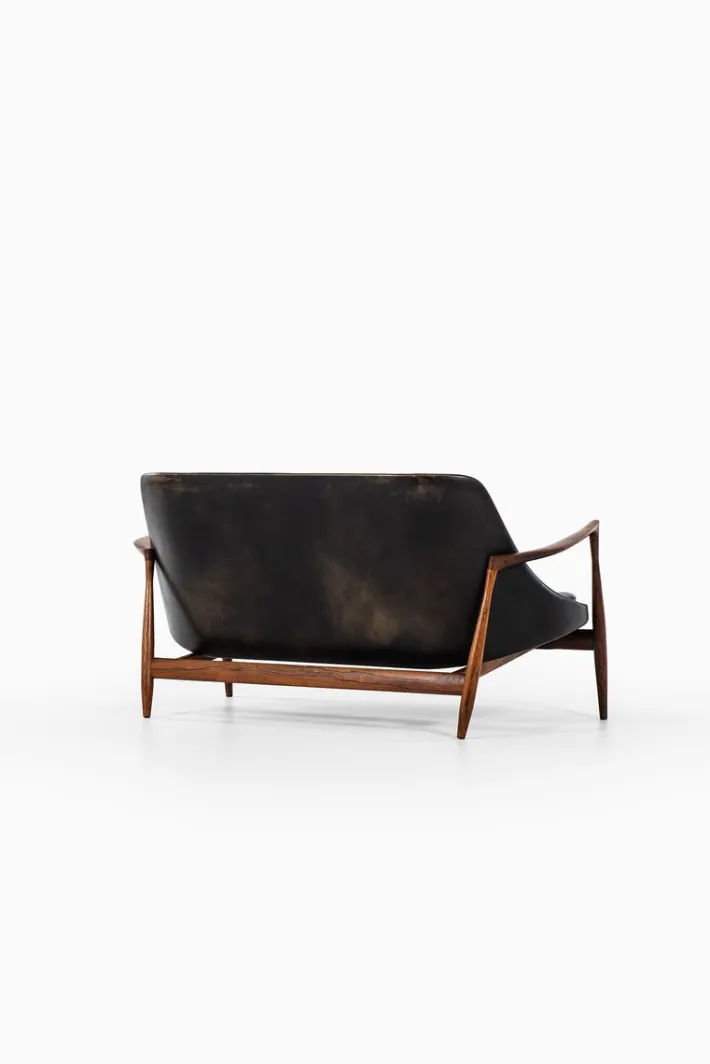 Pamono Vintage Elizabeth Sofa by Ib Kofod-Larsen for Christensen & Larsen The Exceptional Outlet
