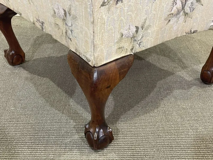 Pamono Vintage English Chippendale Walnut Sofa, 1930s Hot