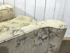 Pamono Vintage English Chippendale Walnut Sofa, 1930s Hot