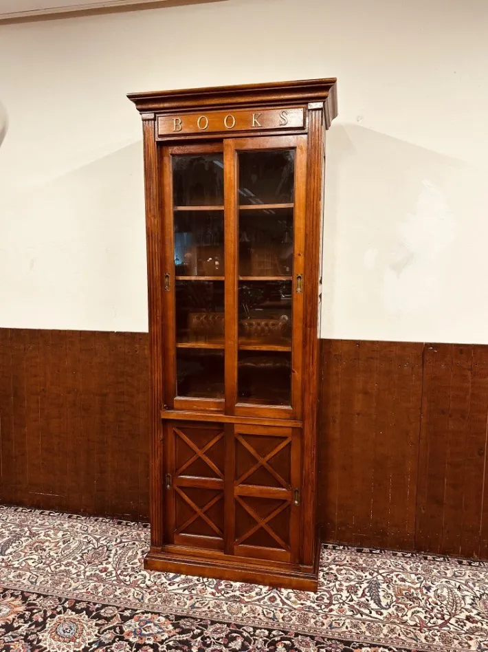 Pamono Vintage English Display Bookcase Clearance