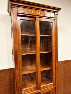 Pamono Vintage English Display Bookcase Clearance