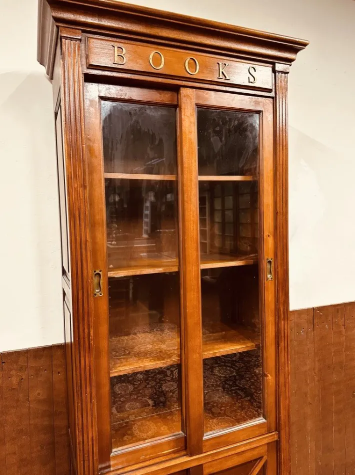 Pamono Vintage English Display Bookcase Clearance