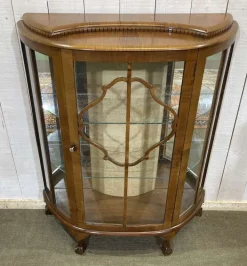 Pamono Vintage English Display Cabinet in Walnut, 1950s New