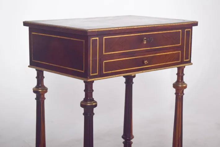 Pamono Vintage English Rosewood Dressing Table, 1920s Hot