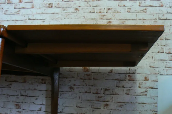 Pamono Vintage Extendable Dining Table by Henning Kjaernulf for AM Denmark Online