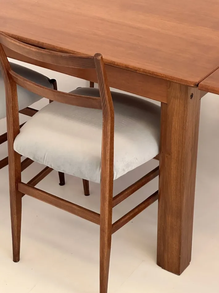 Pamono Vintage Extendable Square Dining Table, 1970s Online