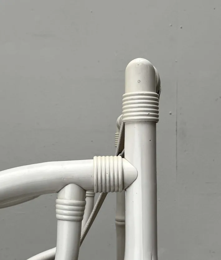 Pamono Vintage Faux Bamboo Lounge Chairs and Table from Kettal, Spain, 1980s, Set of 3 Best