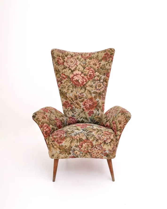 Pamono Vintage Floral Fabric Children's Armchair with Wooden Legs, Italy, 1950s