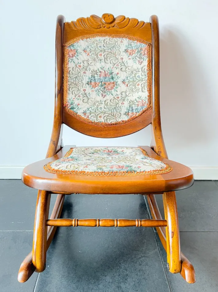 Pamono Vintage Folding Rocking Chair with Gobelin, 1950s New