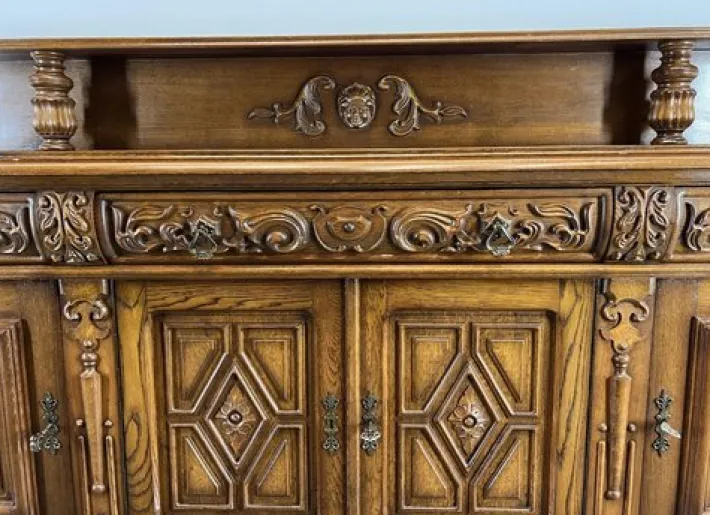 Pamono Vintage French Carved Buffet Online