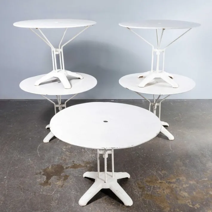 Pamono Vintage French Cast Base White Outdoor Table, 1950s Online