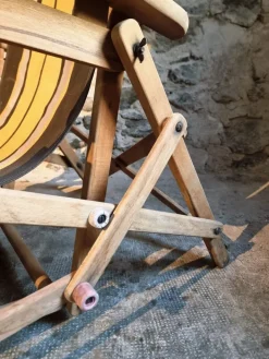 Pamono Vintage French Deck Chair in Beechwood, 1950s Clearance