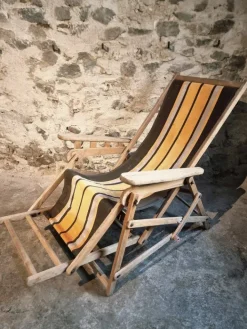 Pamono Vintage French Deck Chair in Beechwood, 1950s Clearance