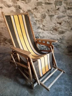 Pamono Vintage French Deck Chair in Beechwood, 1950s Clearance