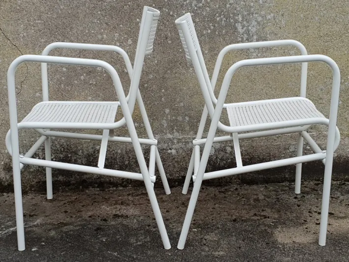 Pamono Vintage French Garden Chairs in Perforated Steel in the style of Mathieu Matégot, 1950s, Set of 4 Outlet