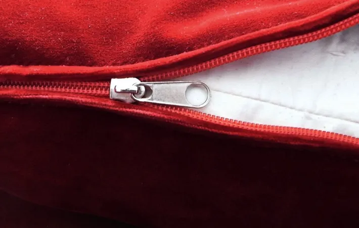 Pamono Vintage French Highback Sofa by La Fibule, 1990s Outlet