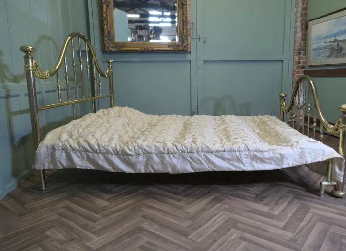 Pamono Vintage French Long King Size Brass Bed, 1980 Best