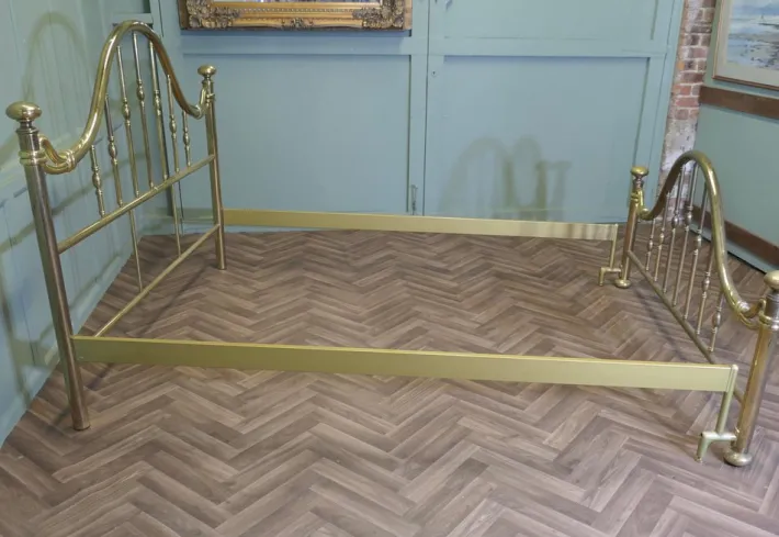 Pamono Vintage French Long King Size Brass Bed, 1980 Best