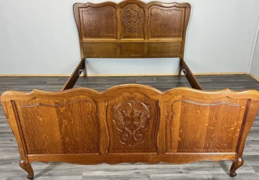 Pamono Vintage French Louis Bed Frame in Oak