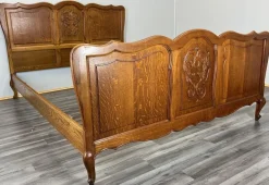 Pamono Vintage French Louis Bed Frame in Oak