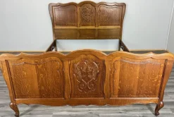 Pamono Vintage French Louis Bed Frame in Oak