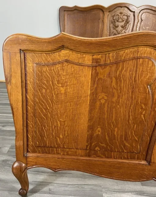 Pamono Vintage French Louis Bed Frame in Oak